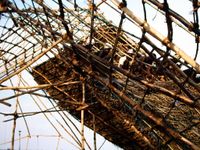 Workers tying keet on Fraternity's first workshop