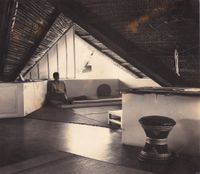 Aspiration hut inside