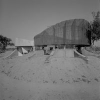 Auromodel houses under construction